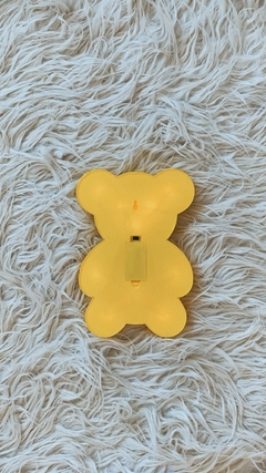 Cartel oso amarillo - flash deco