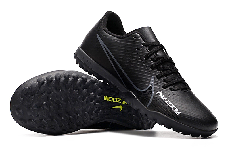 Nike preta store society