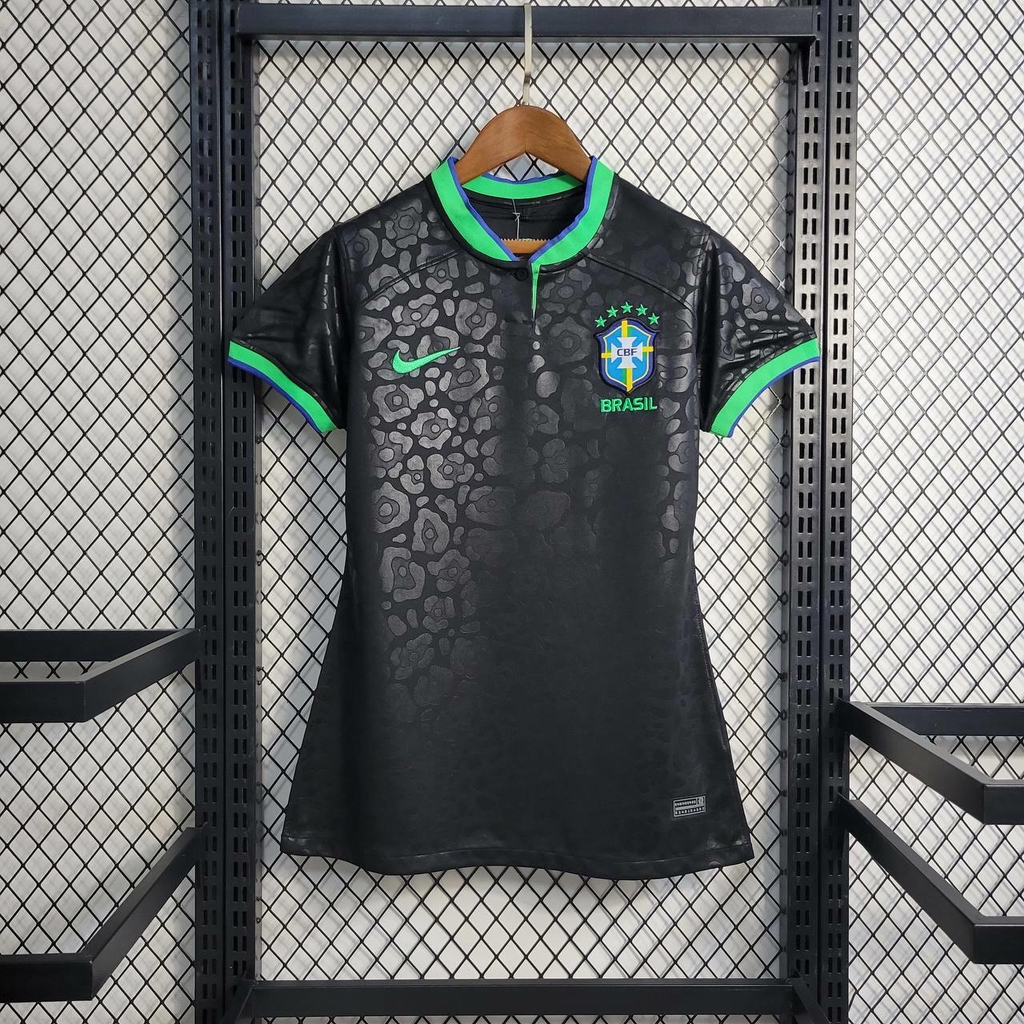 Camisa Seleção Brasileira Preta Detalhes da Onça Copa 2022 Feminina