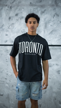 REMERA TORONTO OVER - comprar online