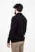 Sweater escote V negro en internet