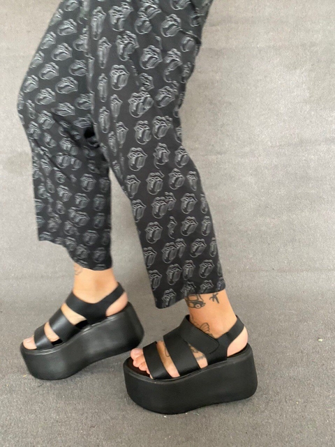 Sandália Strappy Black - Pink Heels