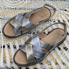 Sandalias confort tiras cruzadas, metalizadas. j05v-333 - comprar online