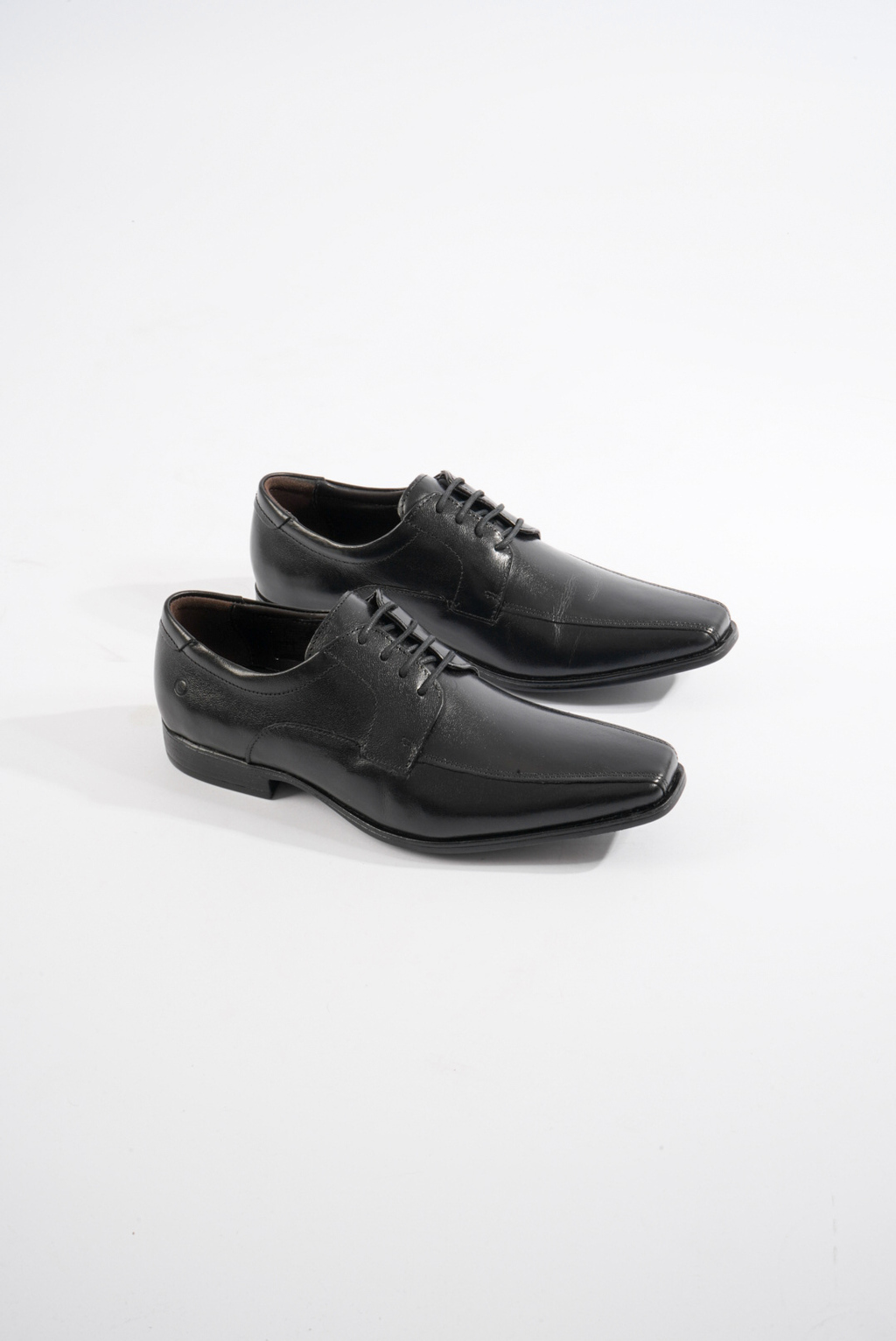 Zapato de Hombre con Taco. Art 244101
