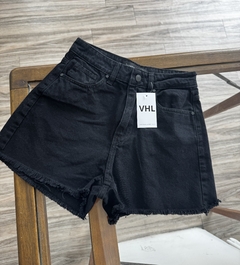 Short black Serna