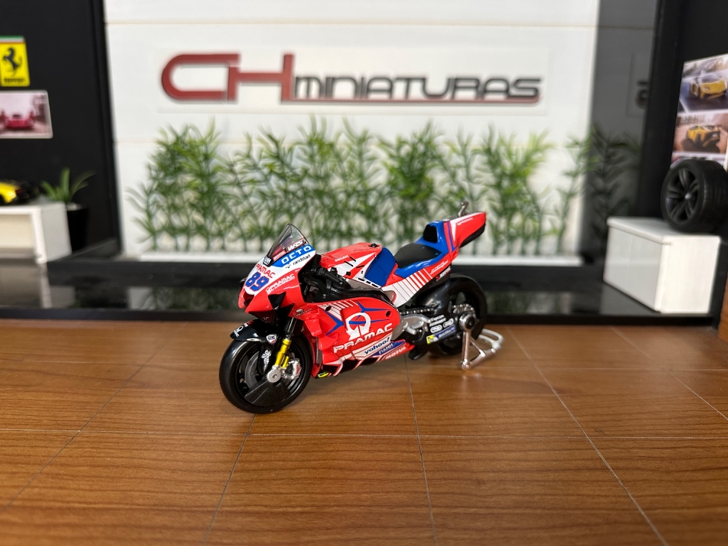 1:18 Maisto Ducati Pramac Racing Moto GP 2021