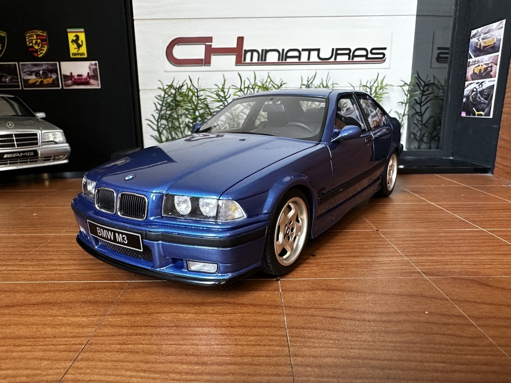 1 18 OTTO Mobile BMW M3 E36 Azul CH Miniaturas