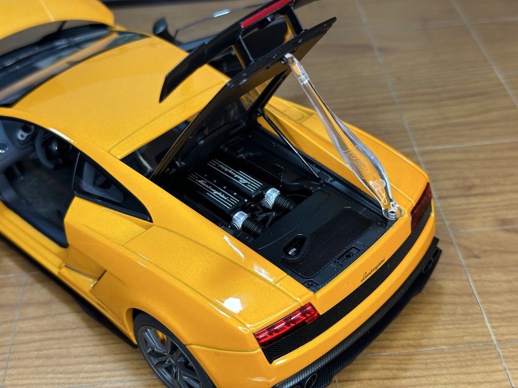 Lamborghini murcielago autoart 1 18 hotsell