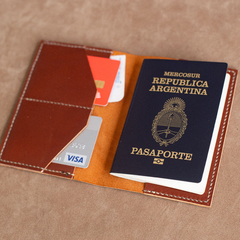 Porta pasaporte Suela - comprar online