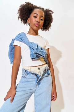 Blusa Baby Look Cropped Branca em Cotton Vic&Vicky