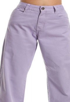 Calça Jeans Sarja Lilás Poah Noah - comprar online
