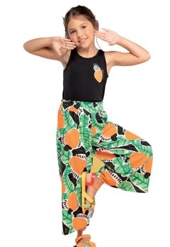 Conjunto Infantil Blusa Boxy Shorts Preto Nanai - comprar online