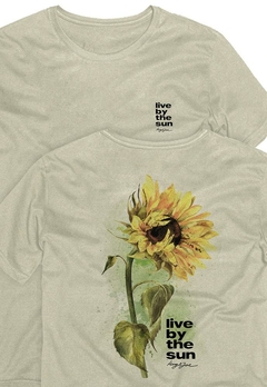 T-Shirt Plus Estampada Girassol King & Joe - comprar online