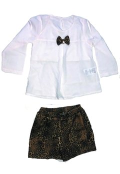 Conjunto Blusa Shorts Oncinha Off White Pupi