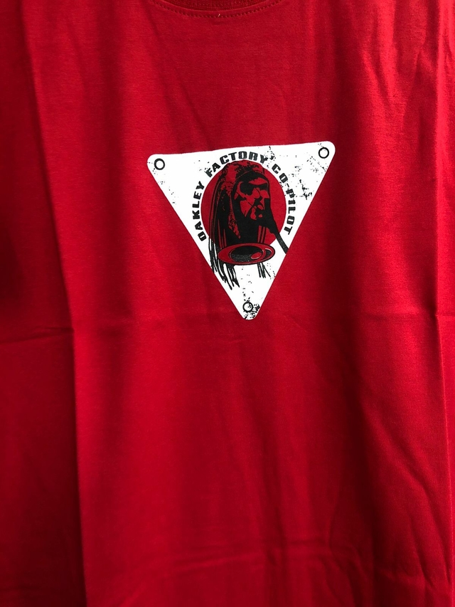 Camiseta Oakley Logo Medusa - Vermelho