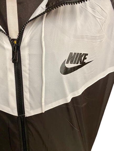 Nike corta vento preto e branco sale