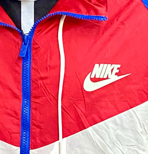 Jaqueta nike vermelha e azul hotsell