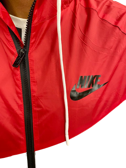 Corta vento nike vermelho e preto hotsell