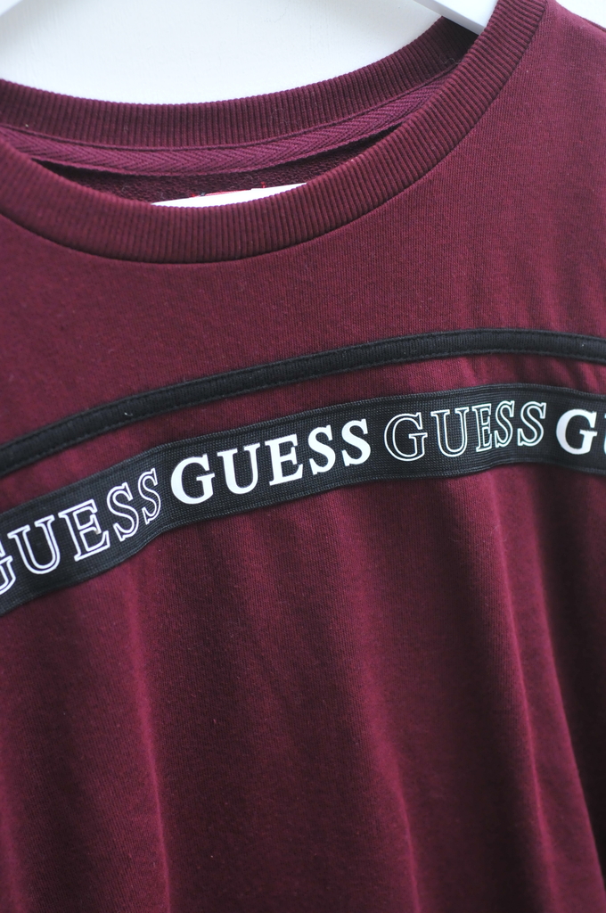 Buzo Guess Cocoliche Ropa Con Otra Oportunidad