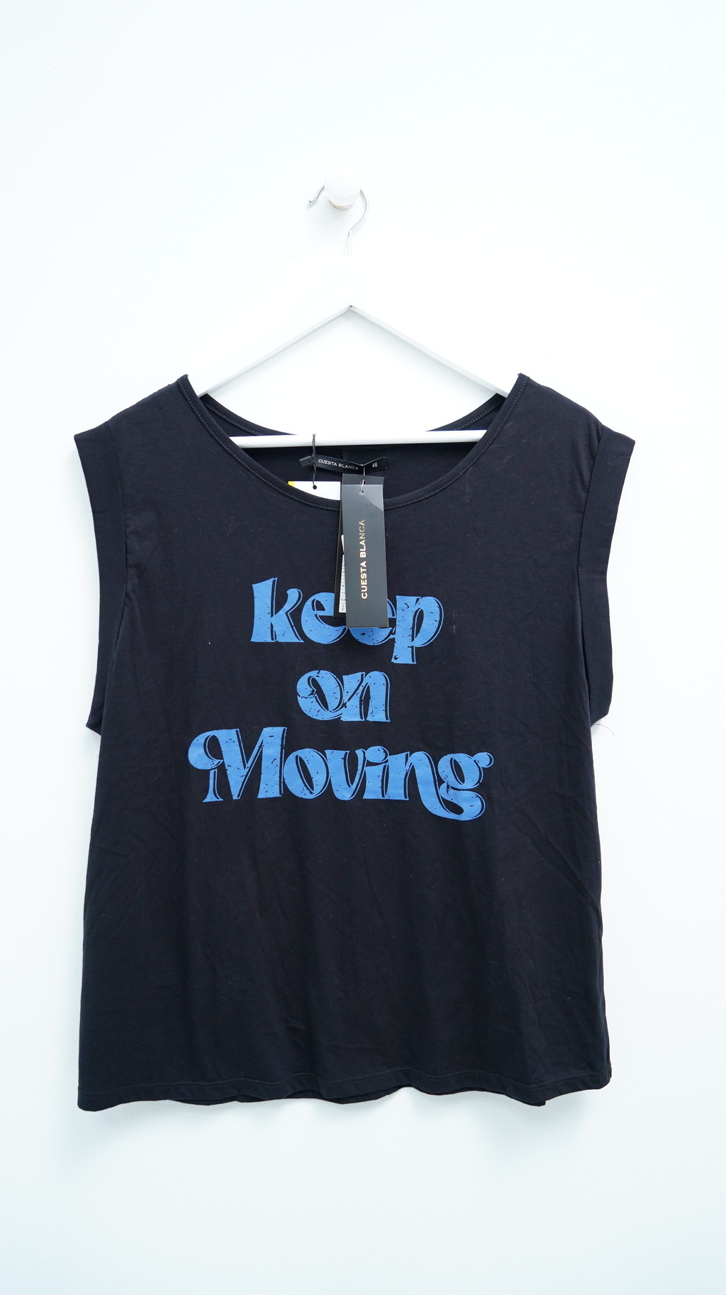 Remera Dahia Cuesta Blanca
