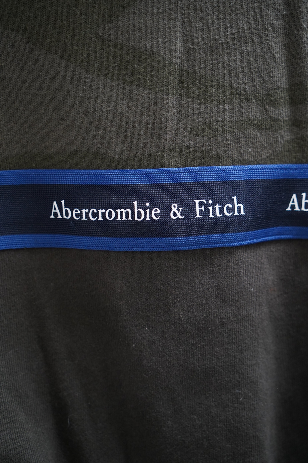 Buzo abercrombie hotsell