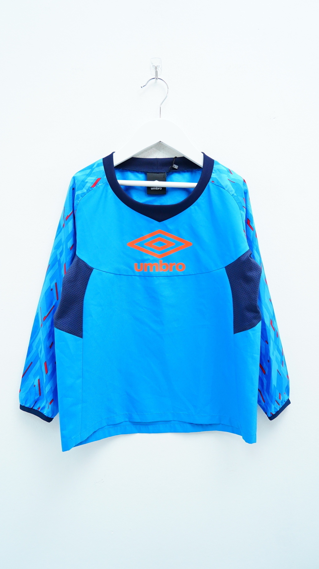 Buzo Umbro Cocoliche Ropa Con Otra Oportunidad