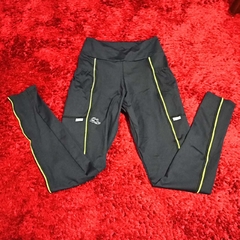 Calça 4 Bolsos Preta com detalhes em vivo Amarelo Neon