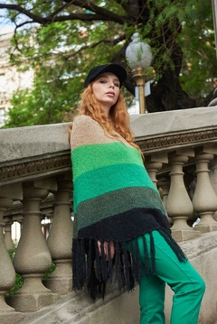 PONCHO AUSTEN VERDE - comprar online