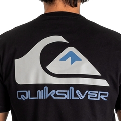 Remera Quiksilver Heritage Omni Logo Negro en internet