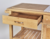 Mesa carrito auxiliar rondante de madera bamboo con tapa marmol granito 105x48x92cm. - comprar online