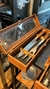 Set parrillero cuchilla y tenedor con caja cedro - comprar online