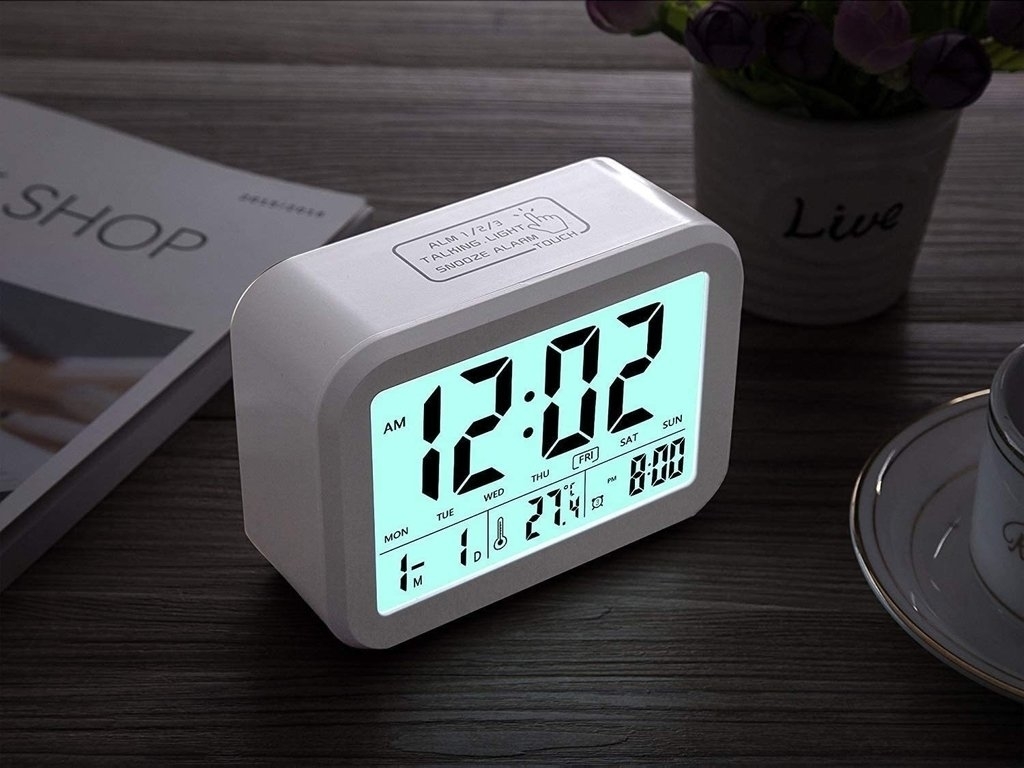 Reloj despertador digital - Temperatura - Alarma - Luz