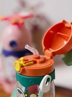 Garrafa Infantil Fidget Spinner com Led - 480ml - loja online