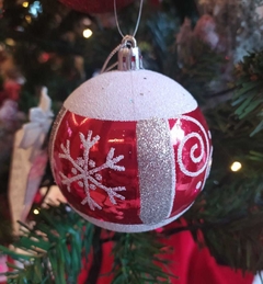Bola de Natal Avulsa Vermelha com Neve - 8cm