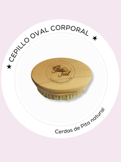 CEPILLO CORPORAL OVALADO CERDAS NATURALES - MANGO MEDIO