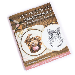 Livro [em inglês] Pet Portrait Embroidery - Michelle Staub @stitchingsabbatical - comprar online