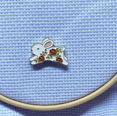 Needle Minder Coelhinho - Ímã para Agulhas - Bordado Studio