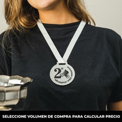 Medalla en Bicapa - Komuk Argentina