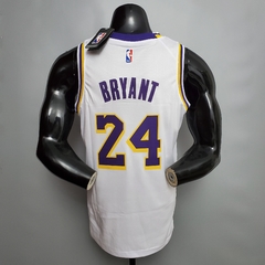 Camisa Los Angeles Lakers Silk - James 23, Davis 3, Bryant 24 - comprar online