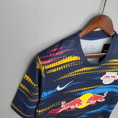 Camisa RB Leipzig 2022 na internet