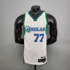 75 ANOS - Camisa Dallas Mavericks Silk - Doncic 77