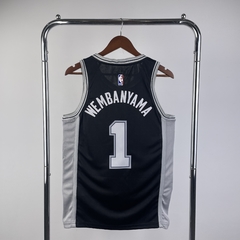 Camisa San Antonio Spurs Silk - Wembanyama 1 Duncan 21, Parker 9, Ginobili 20 - comprar online