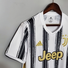 Camisa Juventus 2021 na internet