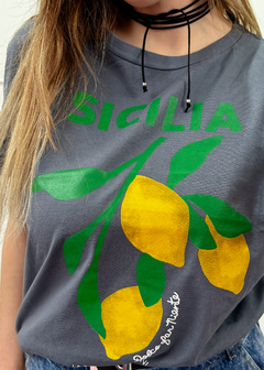 REMERA SICILIA (010648) - Clásica&MODERNA