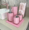 Kit de banheiro 4 peças + bandeja 24x24 em resina cristal rosa com cromado