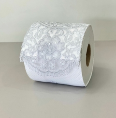 Capa de papel higiênico branca brilho prata