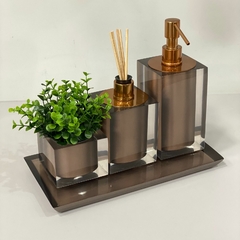 Kit lavabo 3 peças + bandeja 14x28 em resina Cristal corten com Red gold