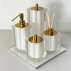 kit de banheiro 4 peças em resina + bandeja cristal pérola com dourado