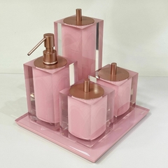 kit de banheiro 4 peças + bandeja 24x24 em resina Cristal rosa chá com rosa matte
