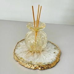 Bandeja de Pedra cristal ametista com borda dourada - comprar online